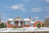 1062 Schultz Rd - Photo 7
