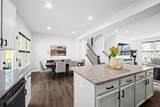 452 Greenwood Dr - Photo 10