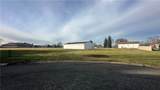 112 Shawnee Dr - Photo 2