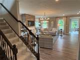 140 Victoria Dr - Photo 5