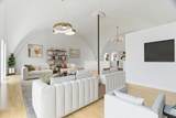 1 Pius Street - Photo 8