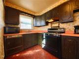 1443 Hawthorne - Photo 16