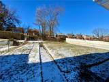 1443 Hawthorne - Photo 7