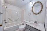 2962 Manorview Circle - Photo 17