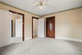 325 Walnut St - Photo 12