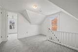 325 Walnut St - Photo 19