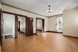 325 Walnut St - Photo 8