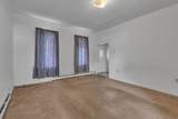 211 8th St - Photo 4