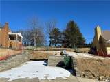 845 Corbett Dr - Photo 2
