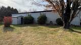 428 Meadows Dr - Photo 14