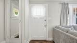 729 Woodbourne Ave - Photo 5