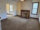 227 Amy Ave - Photo 3