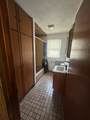 343 46th St - Photo 11