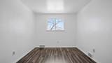 652 Riverview Dr - Photo 12