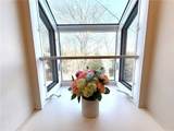 1449 Park View Dr - Photo 10