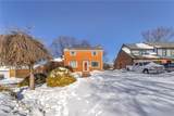 440 Brunner Dr - Photo 3