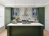 746 Mill St - Photo 3