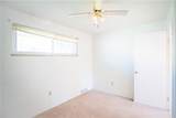 1079 Catherine Dr - Photo 15