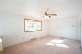 1079 Catherine Dr - Photo 7