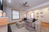 366 Republic St - Photo 4