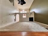 1108 Arrowhead Dr - Photo 3
