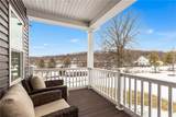 390 Dana Dr - Photo 2