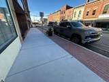 124 N Center Ave - Photo 2