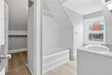 42 Watson Boulevard - Photo 11