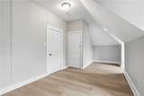 42 Watson Boulevard - Photo 40