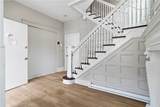42 Watson Boulevard - Photo 6