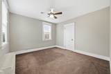 952 Melrose Ave - Photo 17