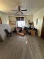 250 Park Rd - Photo 4