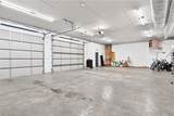 1204 Memorial Blvd - Photo 10