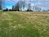 168 Constitution Ave - Photo 4