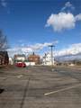 196 Main St - Photo 4