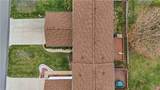 1406 Lexington Dr - Photo 2