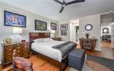 112 Washington Place - Photo 14