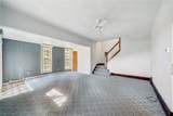 122 Saint Peter Way - Photo 12