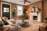 431 Carson St - Photo 4