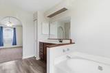 1409 Lexington - Photo 17