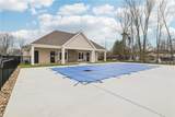 3303 Maple Crest Court - Photo 10