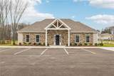 3303 Maple Crest Court - Photo 4