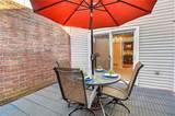 142 Roscommon Place - Photo 5
