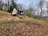 3867 Leslie Ave - Photo 1