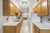 934 Forest Green Dr - Photo 9