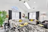 107 White Fox - Photo 10