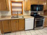 1021 St Clair St - Photo 9