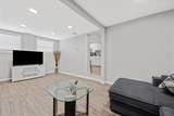910 James St - Photo 19