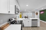 910 James St - Photo 8