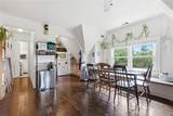 551 Graham Street - Photo 33